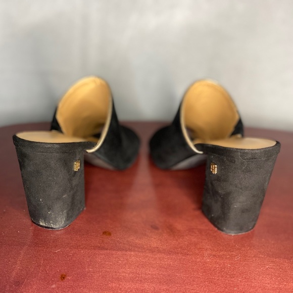 👠 Tommy Hilfiger Block Heeled Sandals - Picture 4 of 8